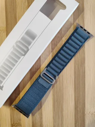 Cinturino Alpine Loop Apple Watch Ultra 3-2-1