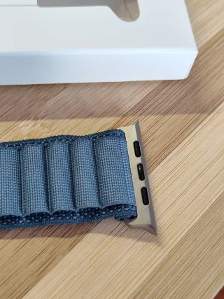 Cinturino Alpine Loop Apple Watch Ultra 3-2-1