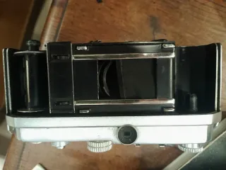 Cámara Foca Vintage Negra/Plateada