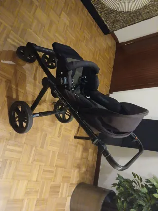 Silla de paseo MUUM by Jané negra