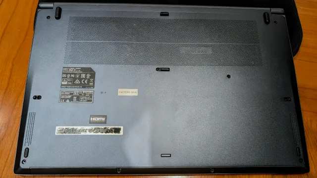 MSI Modern 15 A10M-628XES i5-10210U