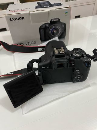 Cámara Canon eos 750D