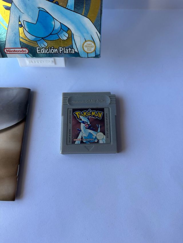 Cartuccia Pokémon Edición Plata per Game Boy Color con manuale Trainer's Guide