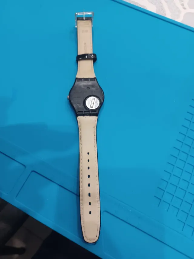 Orologio Swatch Nero