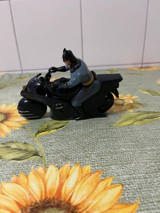 Batman su Batmoto giocattolo