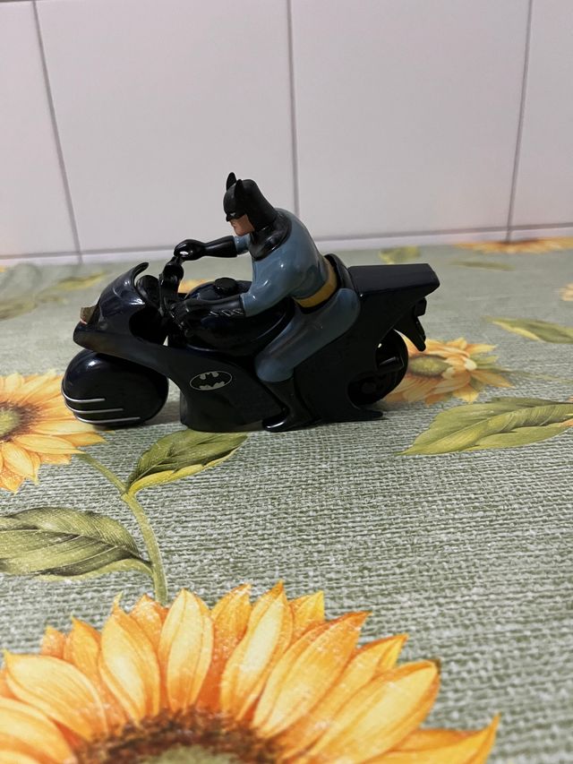 Batman su Batmoto giocattolo