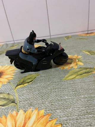 Batman su Batmoto giocattolo