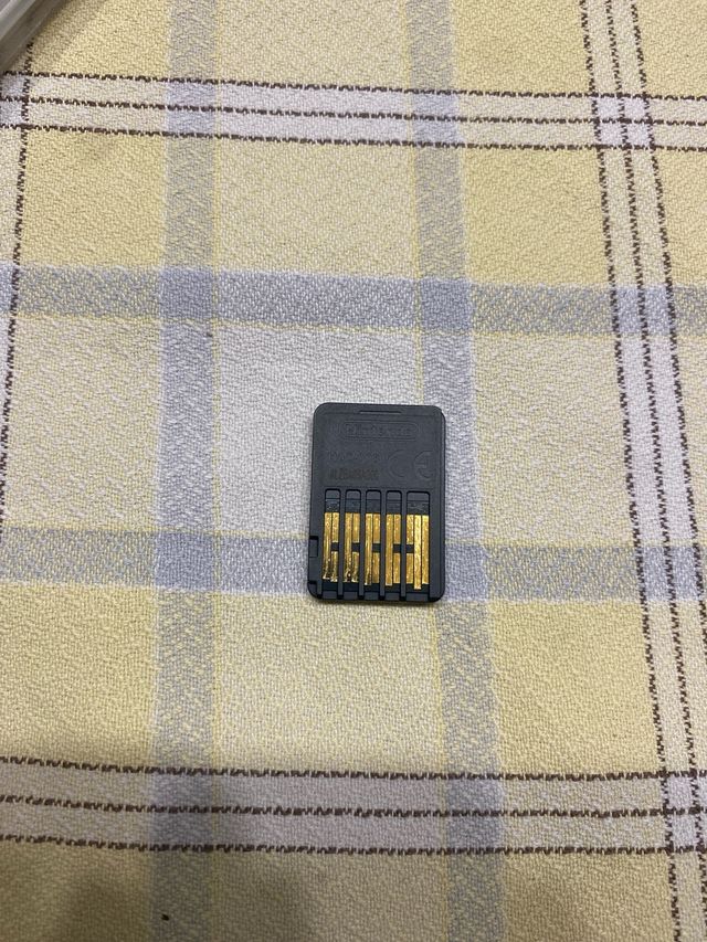 Cartuccia del videogioco Pokémon Scudo per Nintendo Switch