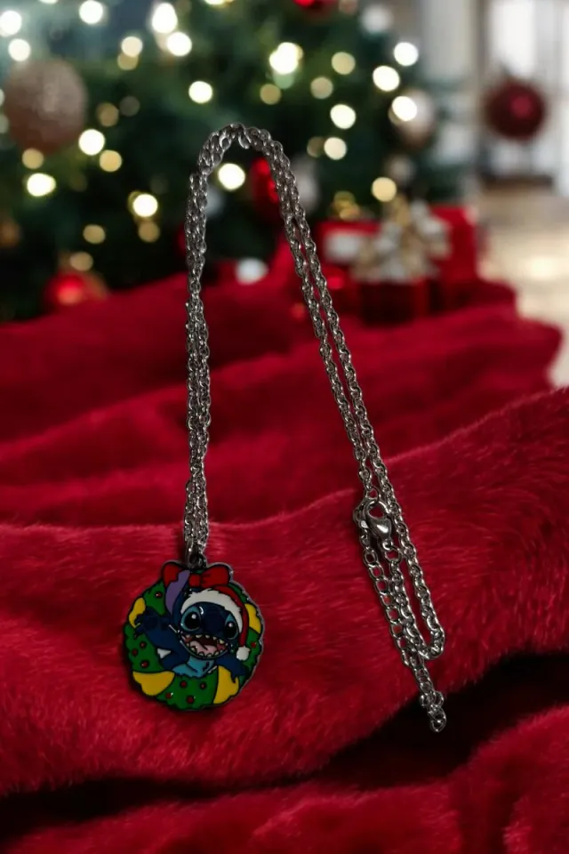 Collar de Stitch Navideño