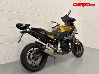 BMW F 900 XR