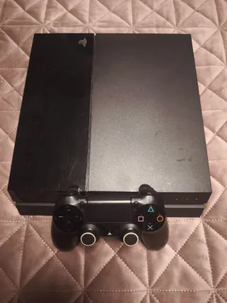 PlayStation 4 500GB + Mando Negro