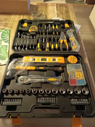 Maletín de herramientas completo