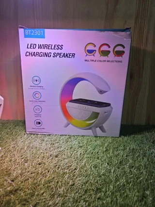 Altavoz LED BT2301 Carga Inalámbrica