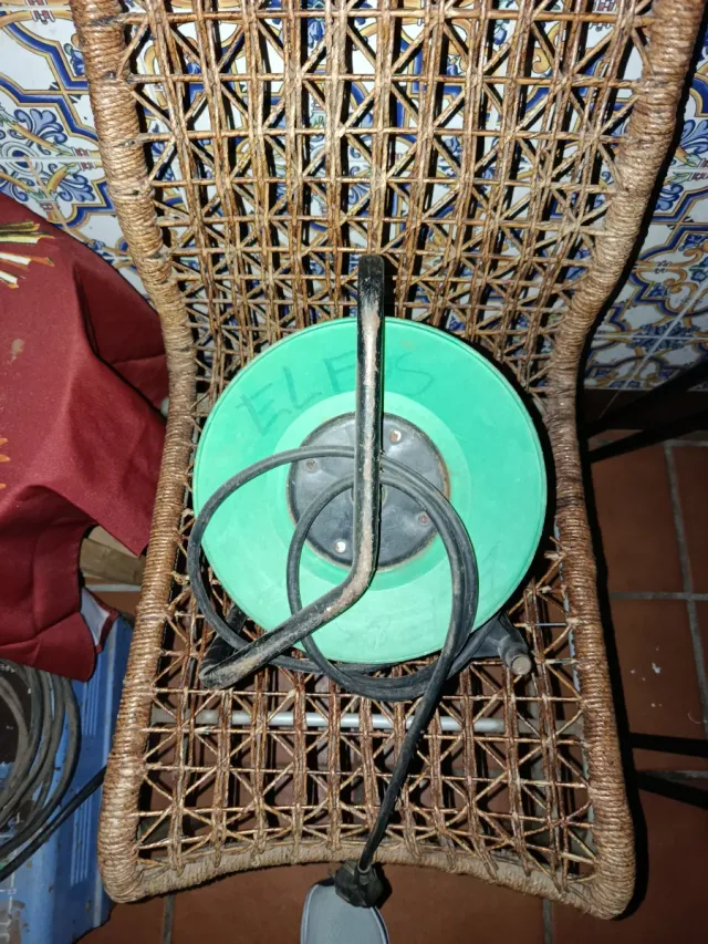 Enrollador alargador eléctrico 25m