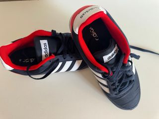 Zapatillas Adidas Azul y Rojou