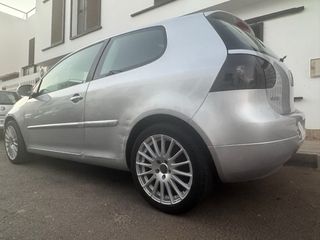 Volkswagen Golf 2006