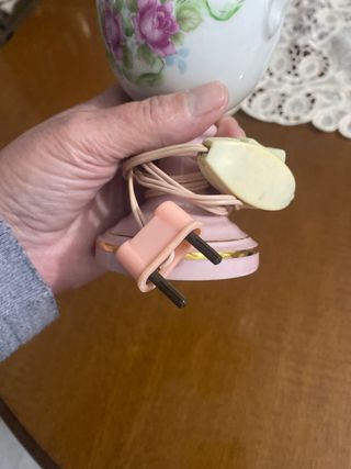 Antigua lámpara de porcelana Limonges