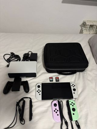 Nintendo Switch OLED + Accesorios