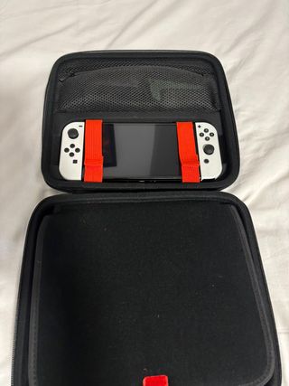 Nintendo Switch OLED + Accesorios