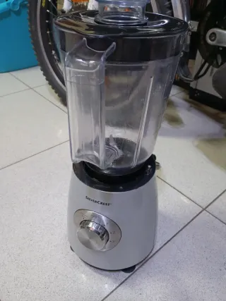 Batidora SilverCrest gris