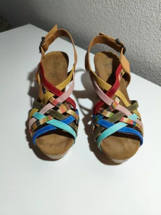 Sandalias tacón multicolor