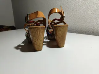 Sandalias tacón multicolor