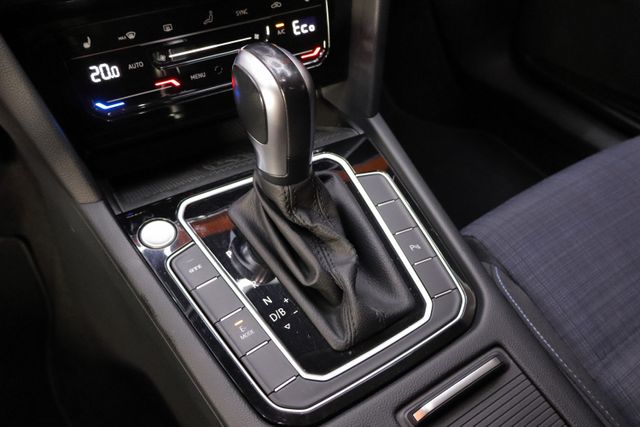 Volkswagen Passat GTE 2022 ETIQUETA 0