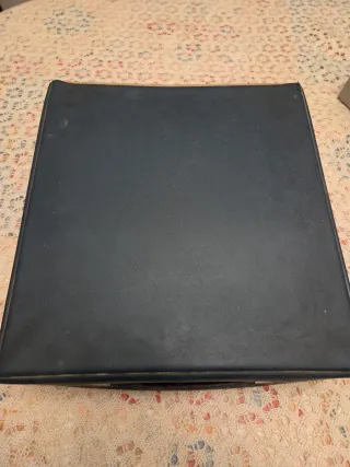 Máquina de escribir Olivetti DORA