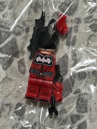 Minifigure compatibile Lego Batman Rosso