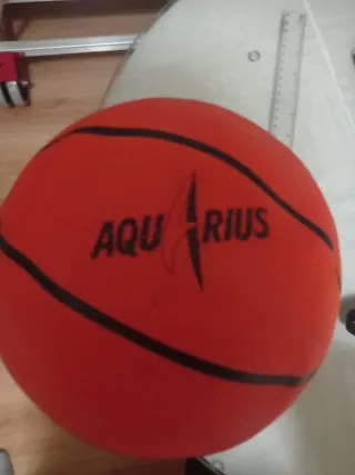 Balón de baloncesto Aquarius
