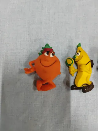 Lote 4 muñecos goma vintage Los Fruitis