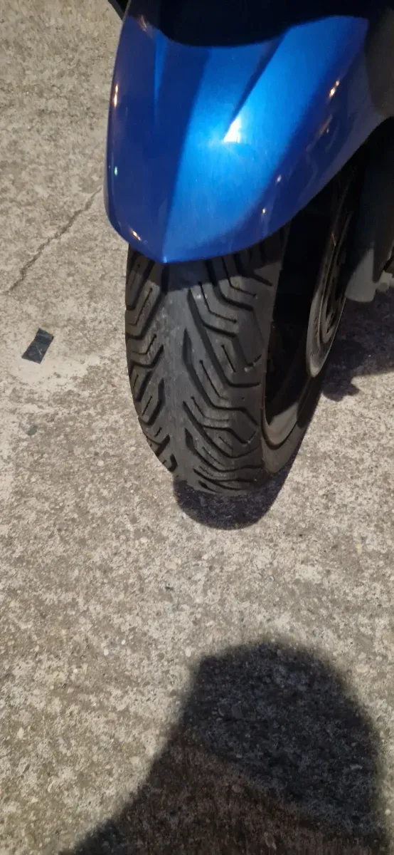 Daelim QL 125Rs 2017 Azul