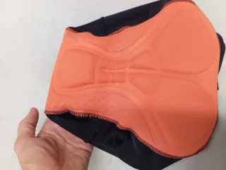 Maillot y culote ciclismo Mavic, X-Tiger y B-twin.