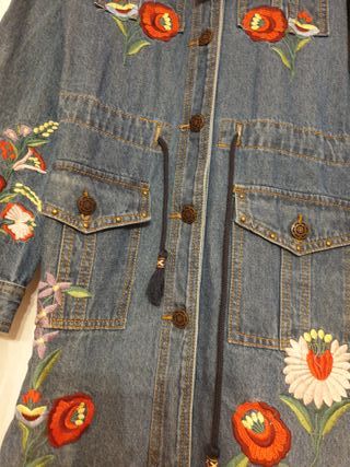 Chaqueta Desigual bordada Talla M