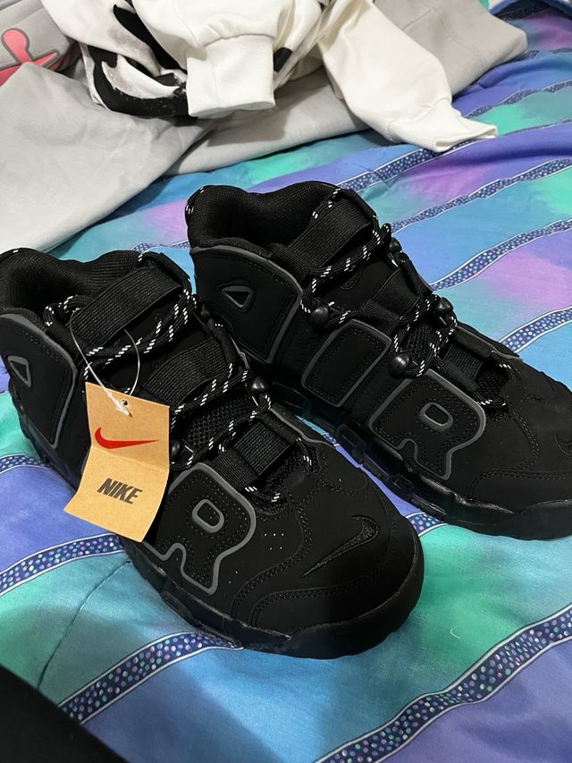 Nike Air More Uptempo Negras Talla 42 Nuevas