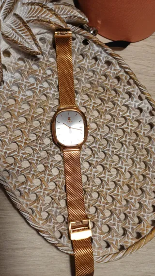 Reloj Tous Dorado y Blanco