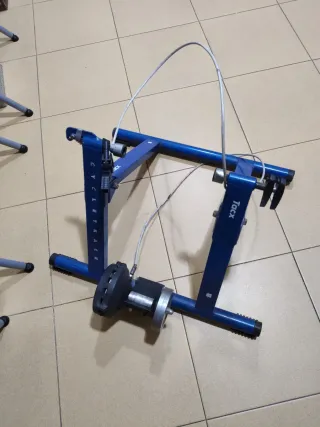 Rodillo Tacx Cycletrack Azul