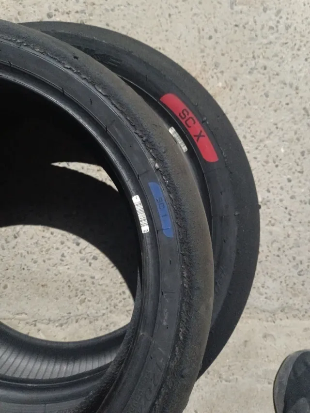 Neumáticos Pirelli Diablo Superbike 120/190