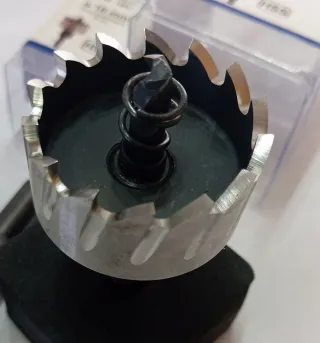 2 Coronas IZAR HSS 40mm y 16mm