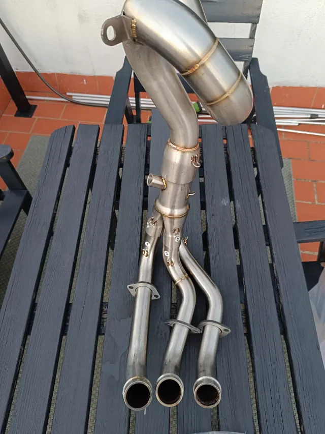 Colectores de escape Yamaha MT09, FZ09, FJ09 900