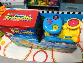 Tren de juguete con luces y sonidos .nuevo