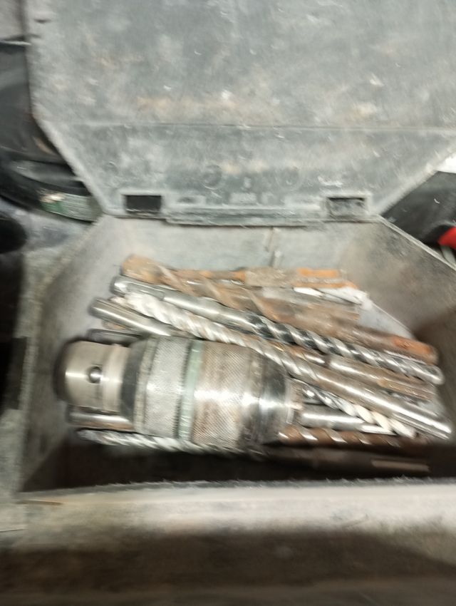 Taladro percutor wurth