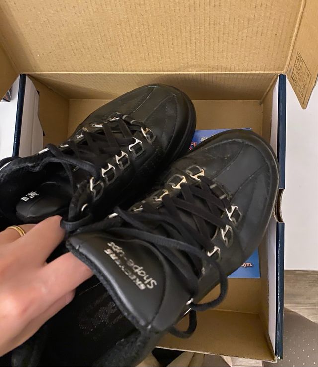 Zapatillas Skechers Shape-ups Negras