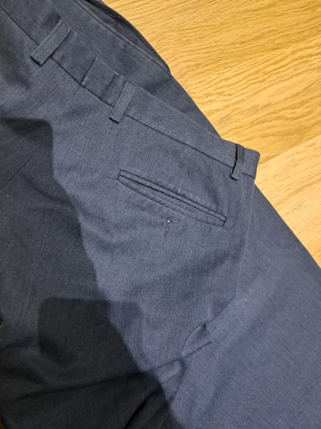 Pantalón vestir Celio gris talla 46