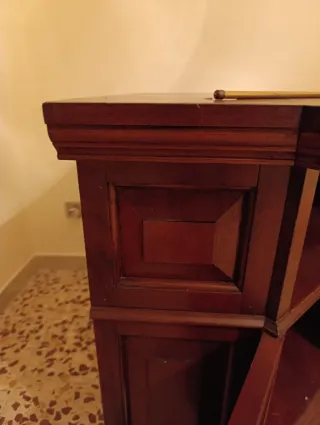 Angoliera porta TV in legno