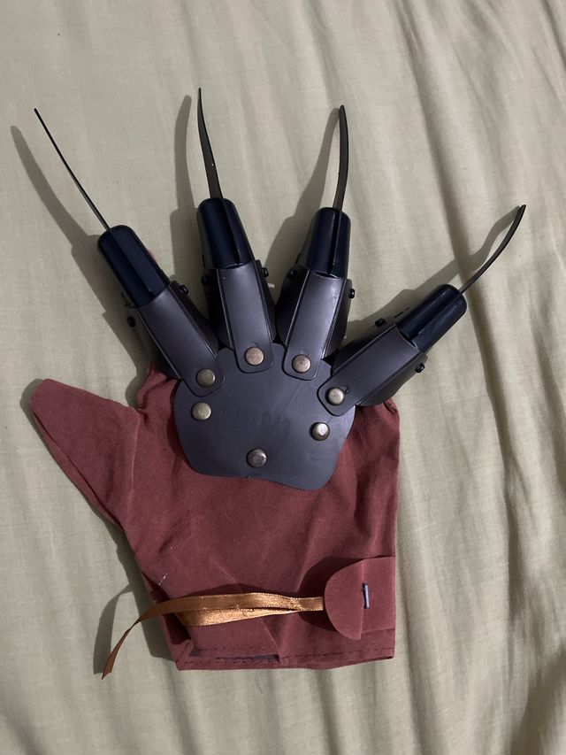 Garra Freddy Krueger