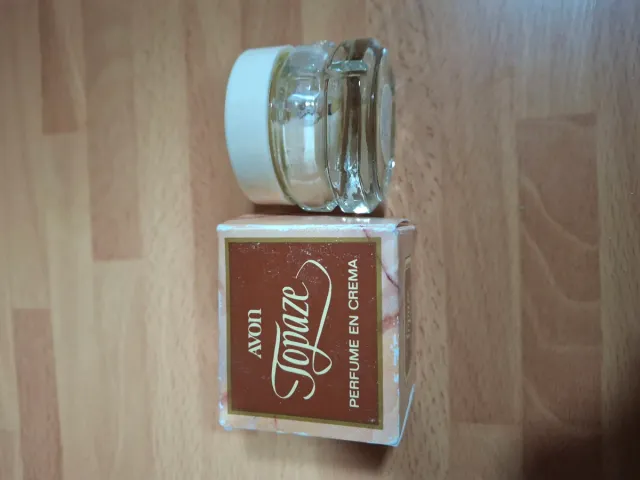 Avon Topaze Perfume En Crema Vintage