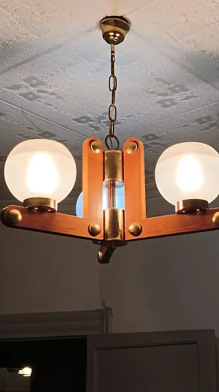 Lámpara colgante vintage madera y metal