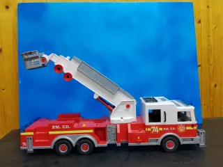 Camión Bomberos Playmobil con Escalera