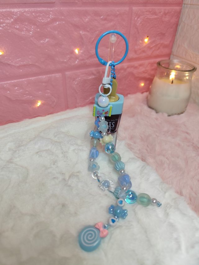 Llavero personalizado con abalorios